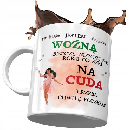 Kubek Dla Woźnej na Cuda Trzeba Poczekać Prezent z Nadrukiem ze Zdjęciem